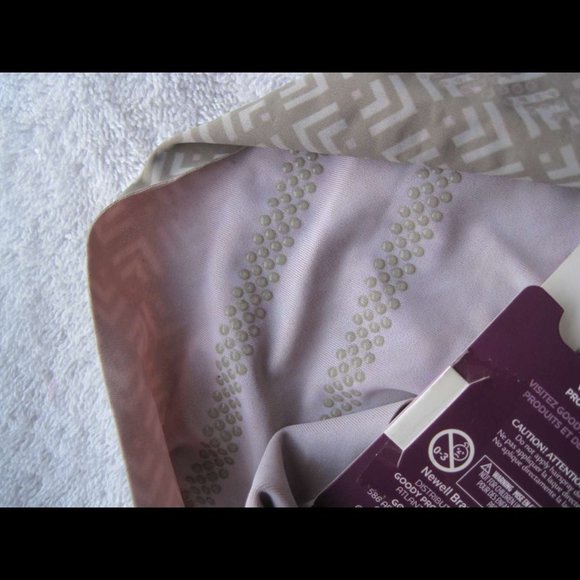 1 Goody Athletique Multi Width Headwrap Soft Gentle Hold Fabric Ouchless Band - Picture 4 of 6